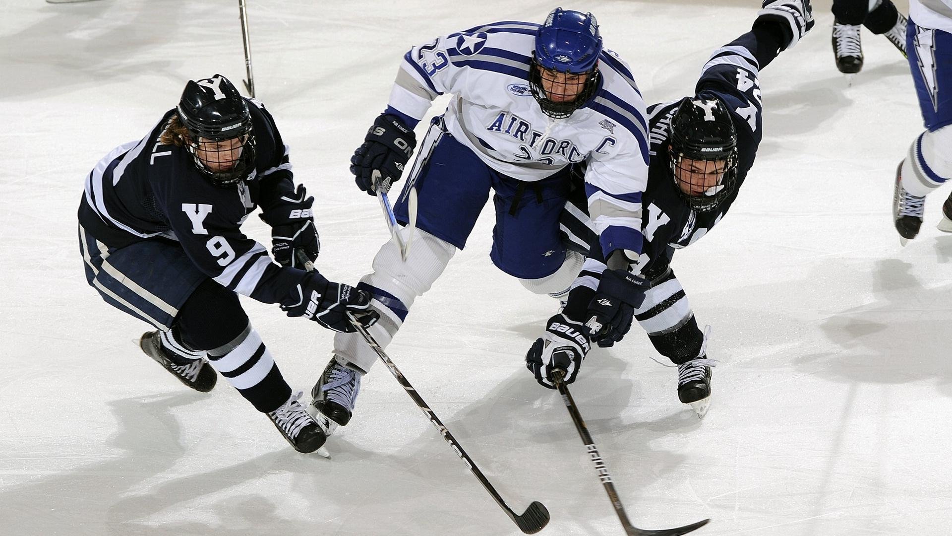 科里·简：用精准的突破和传球创造无数进攻机会，科里古德最新消息